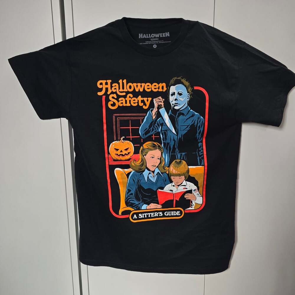 Halloween Michael Myers Safety A Sitter's Guide Size M Shirt